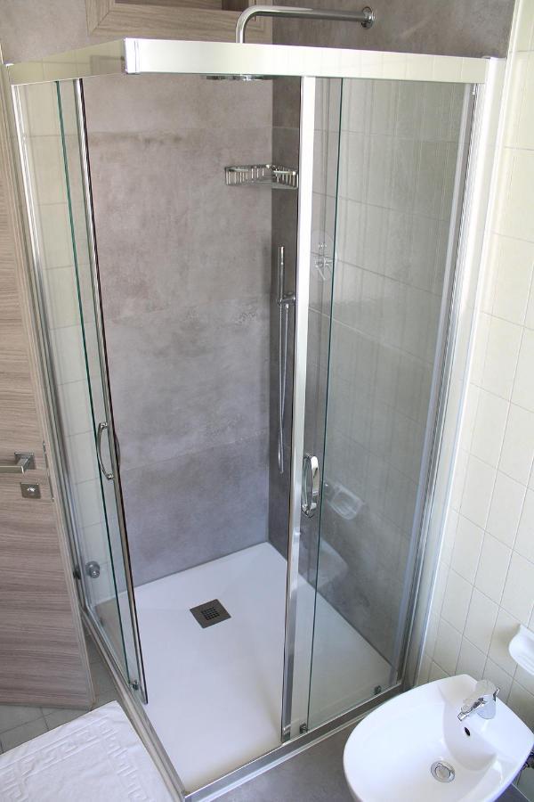 Poggio Rusco Hotel Savoia מראה חיצוני תמונה
