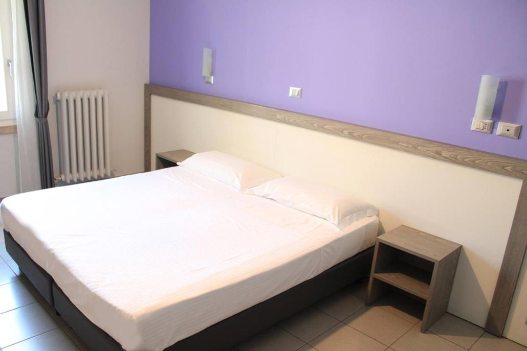 Poggio Rusco Hotel Savoia מראה חיצוני תמונה